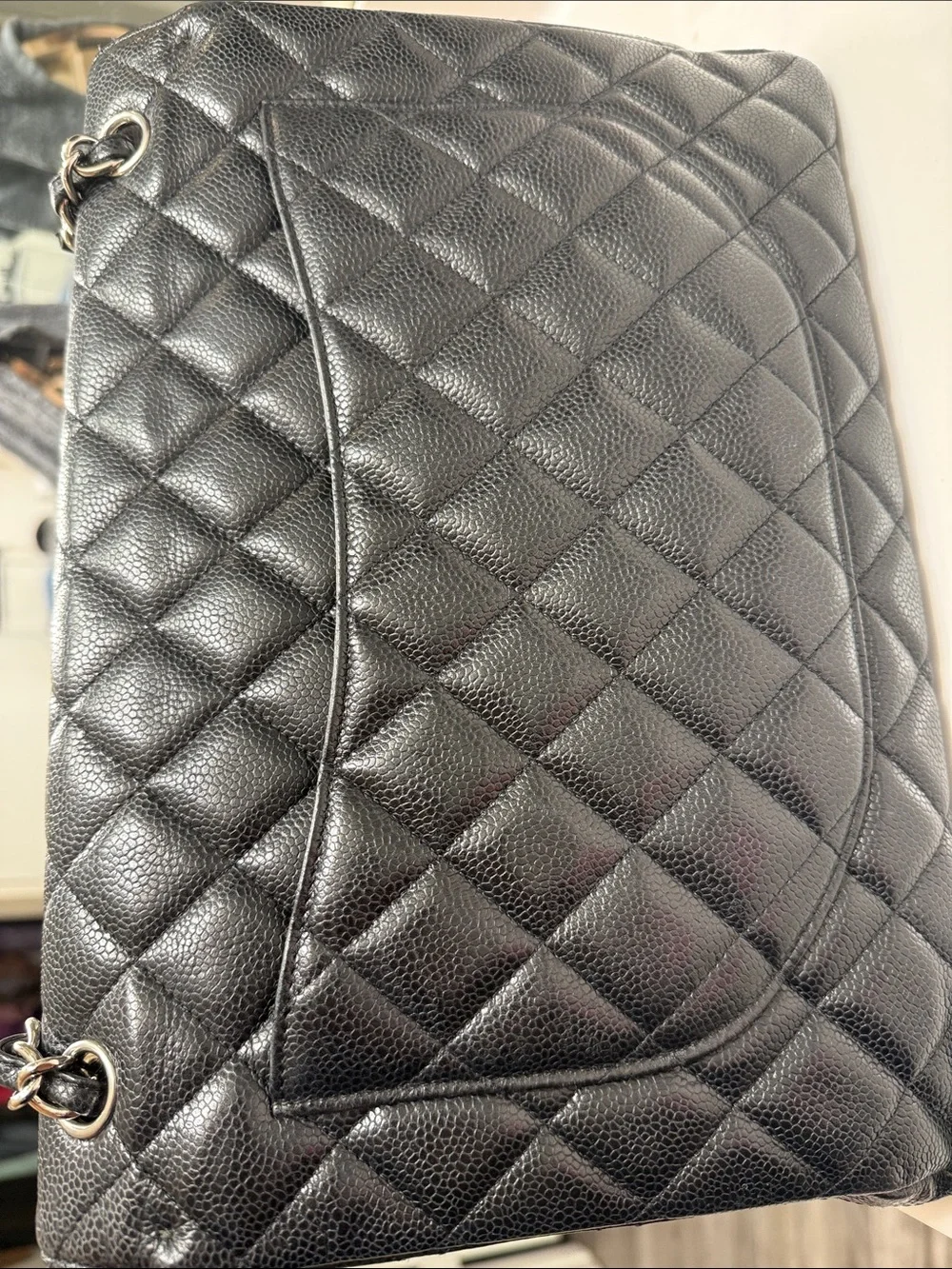 MAXI CLASSIC  CHANEL CAVIAR